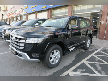Toyota  Land Cruiser  GXR  2025  Automatic  0 Km  6 Cylinder  Four Wheel Drive (4WD)  SUV  Black  With Warranty
