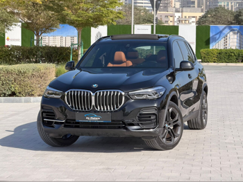 بي ام دبليو  الفئة - اكس  اكس 5 40 اي  2023  اوتوماتيك  49,600 كم  6 سلندر  دفع رباعي  اس يو في  أسود  تحت الضمان