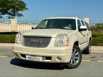 جي ام سي  يوكون  اكس إل  2011  اوتوماتيك  65,000 كم  8 سلندر  دفع رباعي  اس يو في  أبيض لؤلؤي