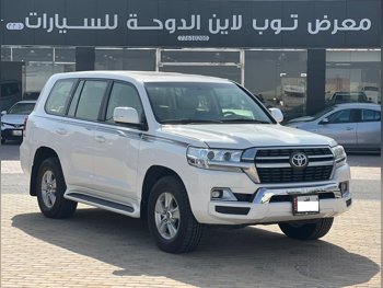 Toyota  Land Cruiser  GXR  2021  Automatic  133,000 Km  6 Cylinder  Four Wheel Drive (4WD)  SUV  White