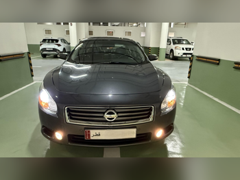 Nissan  Maxima  SR  2013  Automatic  148,000 Km  6 Cylinder  Front Wheel Drive (FWD)  Sedan  Gray Metallic