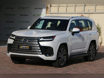 Lexus  LX  600 Luxury  2022  Automatic  96,000 Km  6 Cylinder  Four Wheel Drive (4WD)  SUV  White  With Warranty