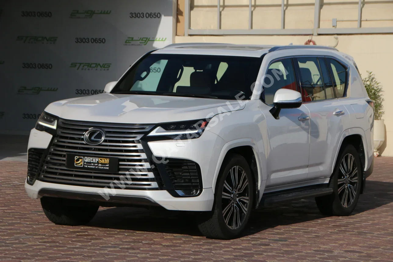 Lexus  LX  600 Luxury  2022  Automatic  96,000 Km  6 Cylinder  Four Wheel Drive (4WD)  SUV  White  With Warranty