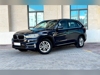 بي ام دبليو  الفئة - اكس  اكس 5  2014  اوتوماتيك  104,000 كم  6 سلندر  دفع رباعي  اس يو في  أزرق غامق