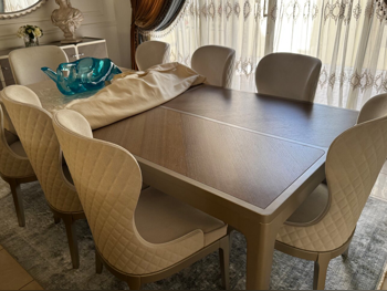 طاولة طعام  - خشبي  - 8 مقاعد