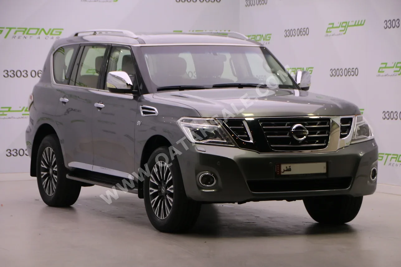 Nissan Patrol Platinum 2016 Automatic 243,000 Km 8 Cylinder Four Wheel Drive (4WD) SUV Gray