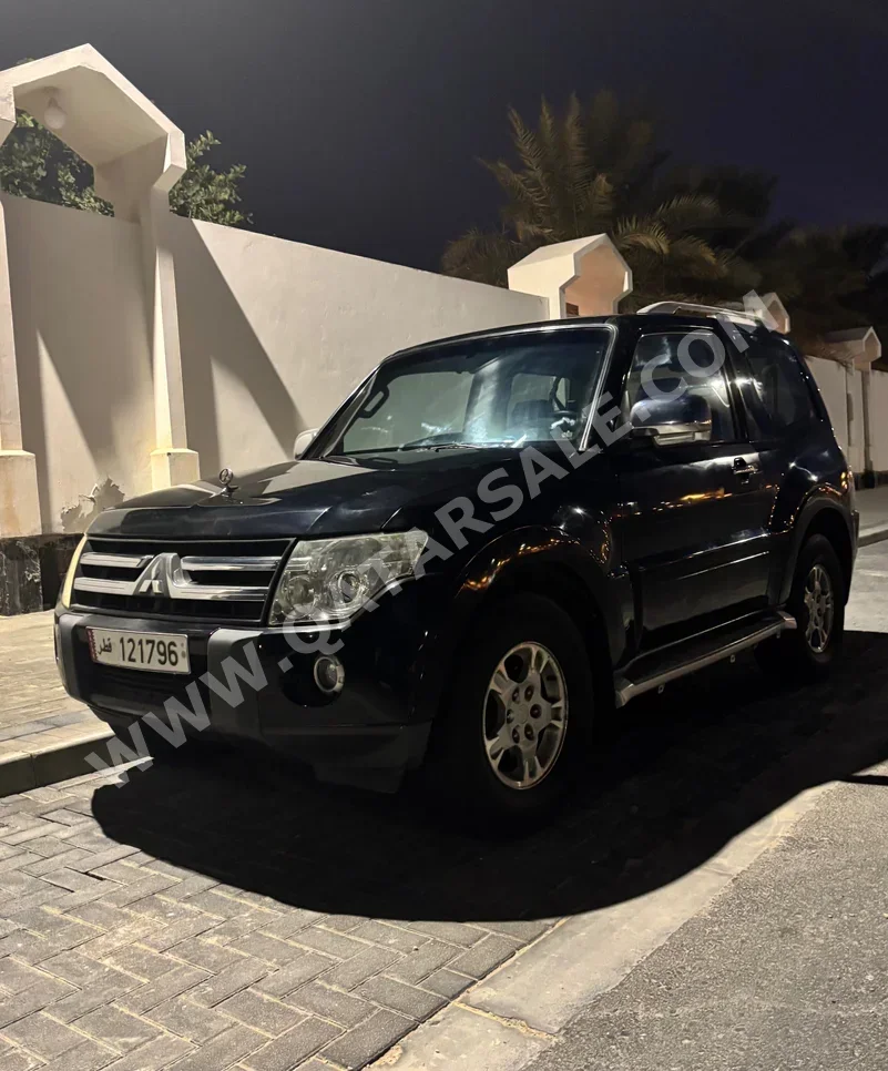 Mitsubishi Pajero GLS 2008 Automatic 182,000 Km 6 Cylinder Four Wheel Drive (4WD) SUV Black