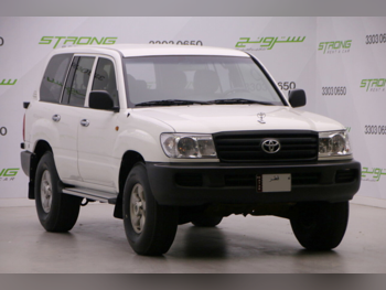 تويوتا  لاند كروزر  جي  2006  عادي  215,000 كم  6 سلندر  دفع رباعي  اس يو في  أبيض