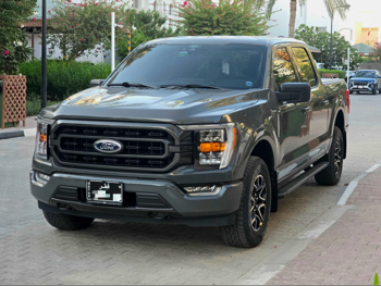 Ford  F  150 XLT  2021  Automatic  68,000 Km  6 Cylinder  Four Wheel Drive (4WD)  Pick Up  Gray Nardo  With Warranty