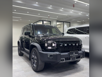 Jetour  T2  Luxury  2025  Automatic  32,000 Km  4 Cylinder  Four Wheel Drive (4WD)  SUV  Black  With Warranty