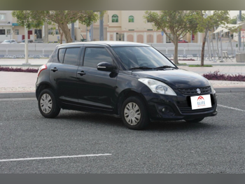 سوزوكي  سويفت  2015  اوتوماتيك  217,000 كم  4 سلندر  سحب امامي  هاتشباك  أسود