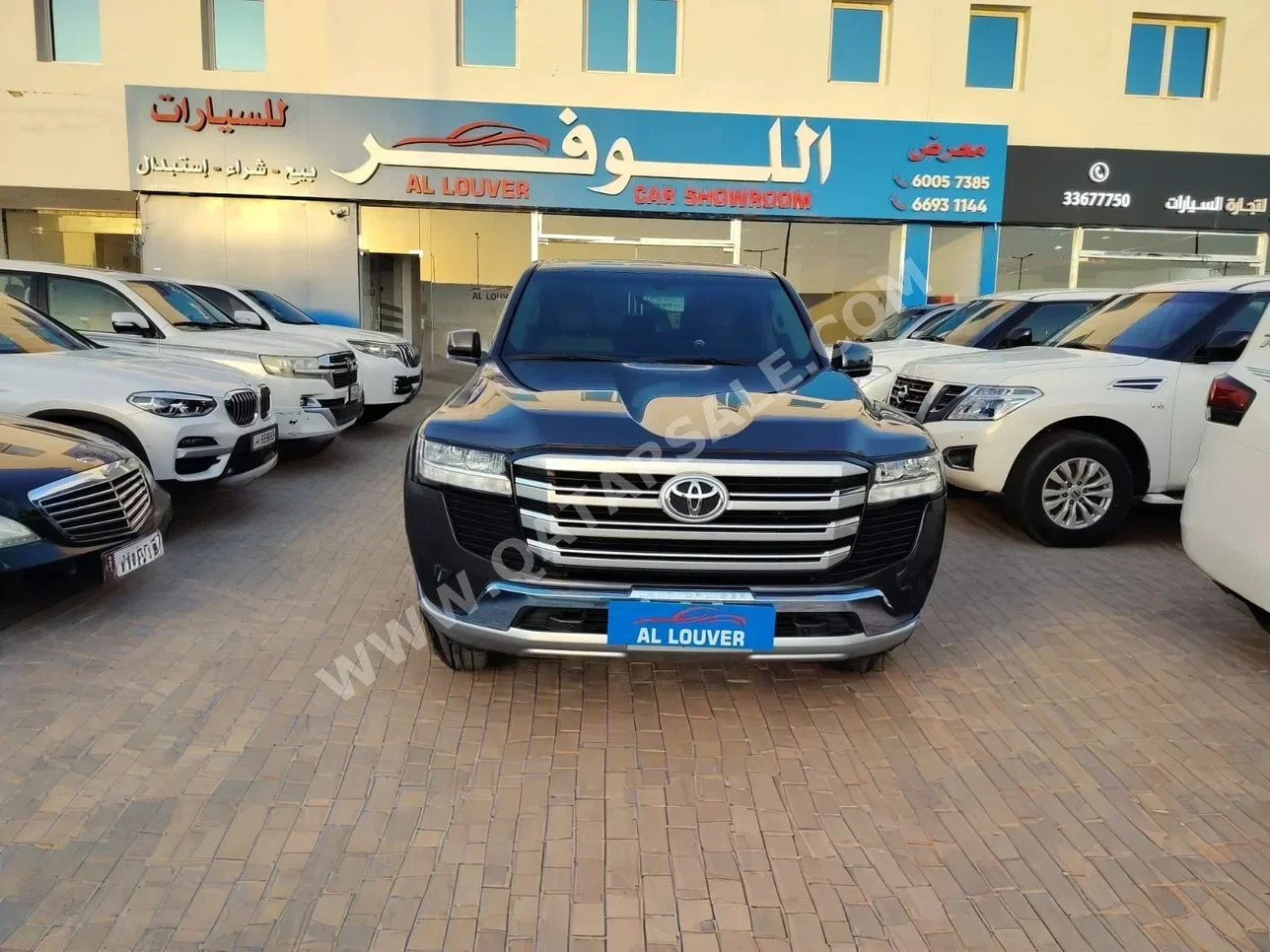 Toyota Land Cruiser GXR 2023 Automatic 75,000 Km 6 Cylinder Four Wheel Drive (4WD) SUV Gray With Warranty