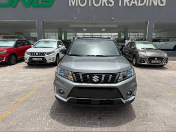 Suzuki  Vitara  2022  Automatic  32,000 Km  4 Cylinder  Front Wheel Drive (FWD)  SUV  Gray