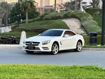 Mercedes-Benz  SL  500 AMG  2013  Automatic  65,000 Km  8 Cylinder  Rear Wheel Drive (RWD)  Convertible  White