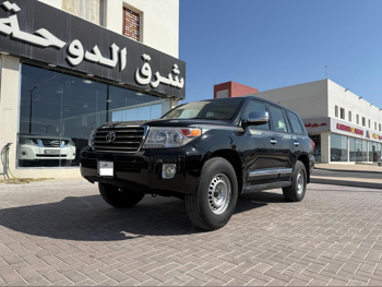 تويوتا  لاند كروزر  جي اكس ار  2013  اوتوماتيك  360,000 كم  6 سلندر  دفع رباعي  اس يو في  أسود