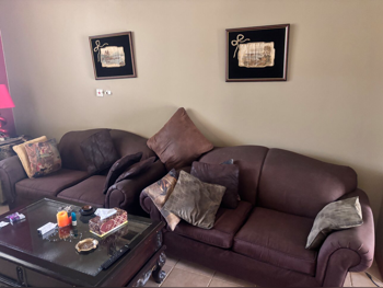 الأرائك والكنب والكراسي كنبة بمقعدين - بني