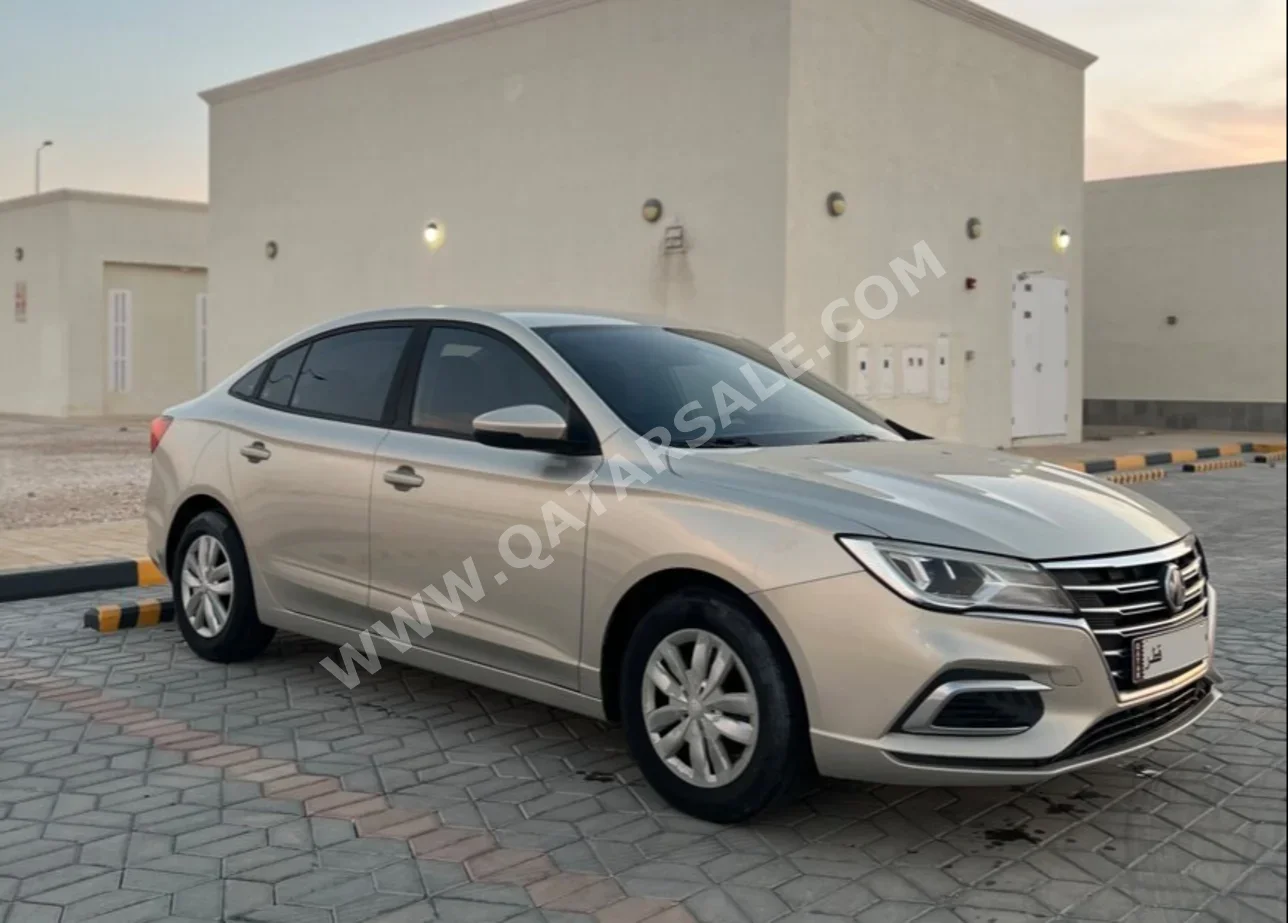 ام جي  5  2021  اوتوماتيك  72,000 كم  4 سلندر  دفع خلفي  سيدان  ذهبي  تحت الضمان