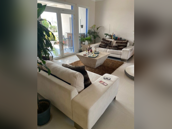 الأرائك والكنب والكراسي كنبة مفردة - اللون البيج