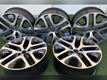 رنقات العجلات لاند روفر  الألومنيوم \  20 بوصة  2021  2023  مع التسليم