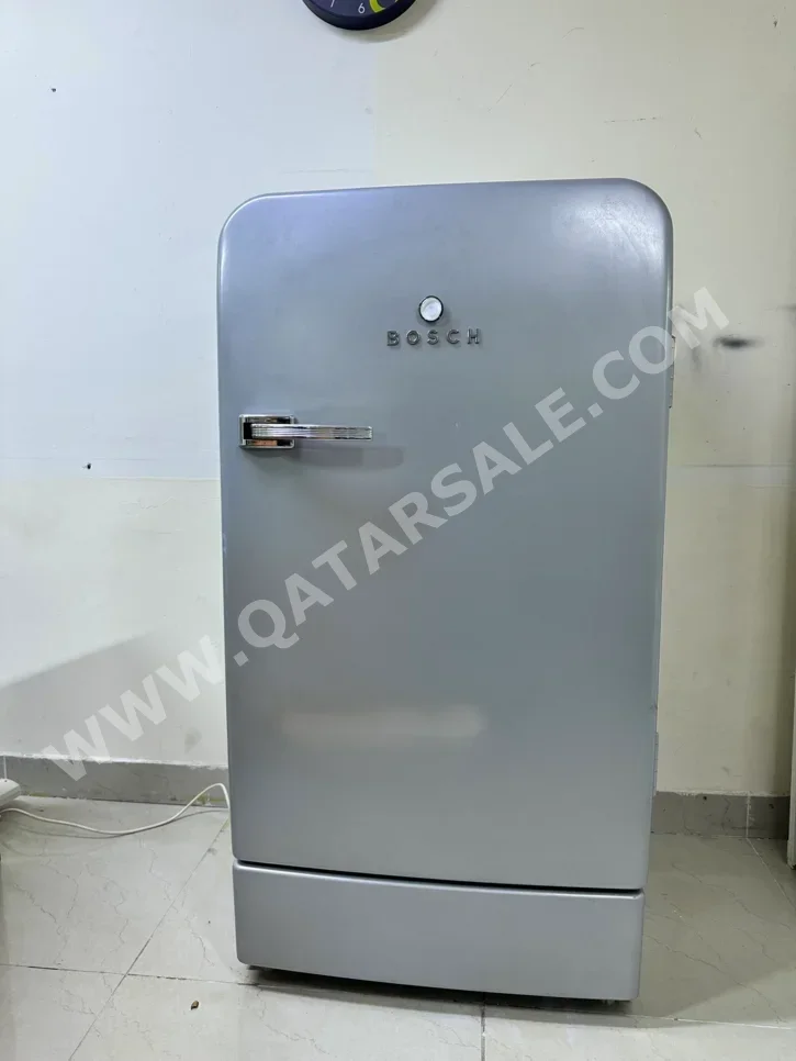 Freezers Bosch  Silver  2020  Germany  With Delivery /  201-250 Lt  Upright