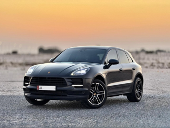 بورش  ماكان  2020  اوتوماتيك  62,000 كم  4 سلندر  دفع رباعي  اس يو في  أسود