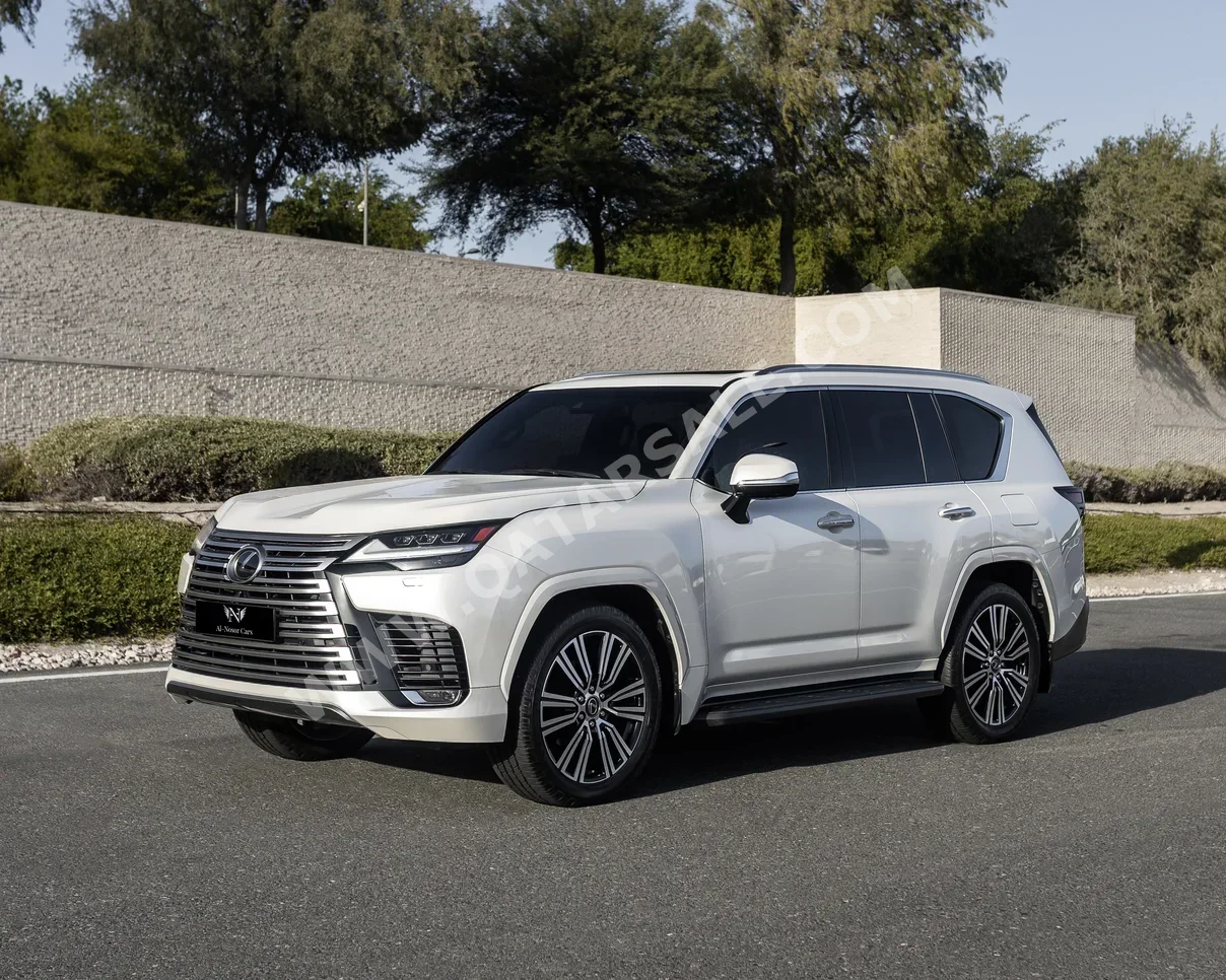 Lexus  LX  600 Luxury  2023  Automatic  63,000 Km  6 Cylinder  Four Wheel Drive (4WD)  SUV  White  With Warranty