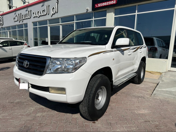 Toyota  Land Cruiser  GX  2010  Automatic  558,000 Km  6 Cylinder  Four Wheel Drive (4WD)  SUV  White