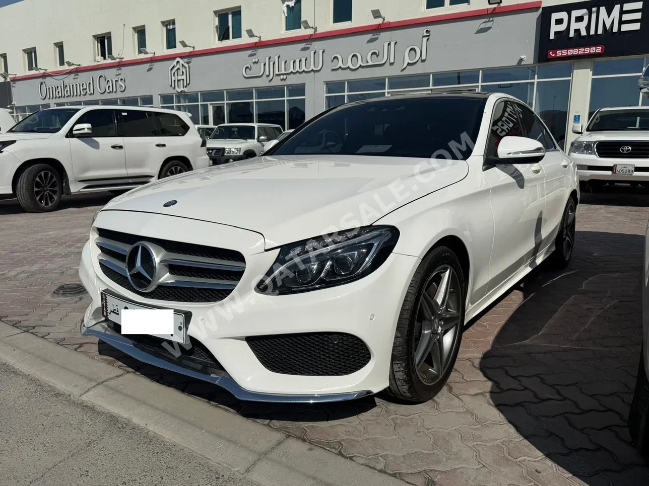 Mercedes-Benz  C-Class  250  2015  Automatic  99,000 Km  4 Cylinder  Rear Wheel Drive (RWD)  Sedan  White