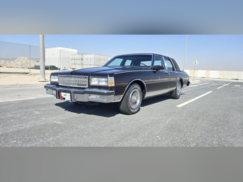 Chevrolet  Caprice  1987  Automatic  19,000 Km  8 Cylinder  Rear Wheel Drive (RWD)  Sedan  Maroon