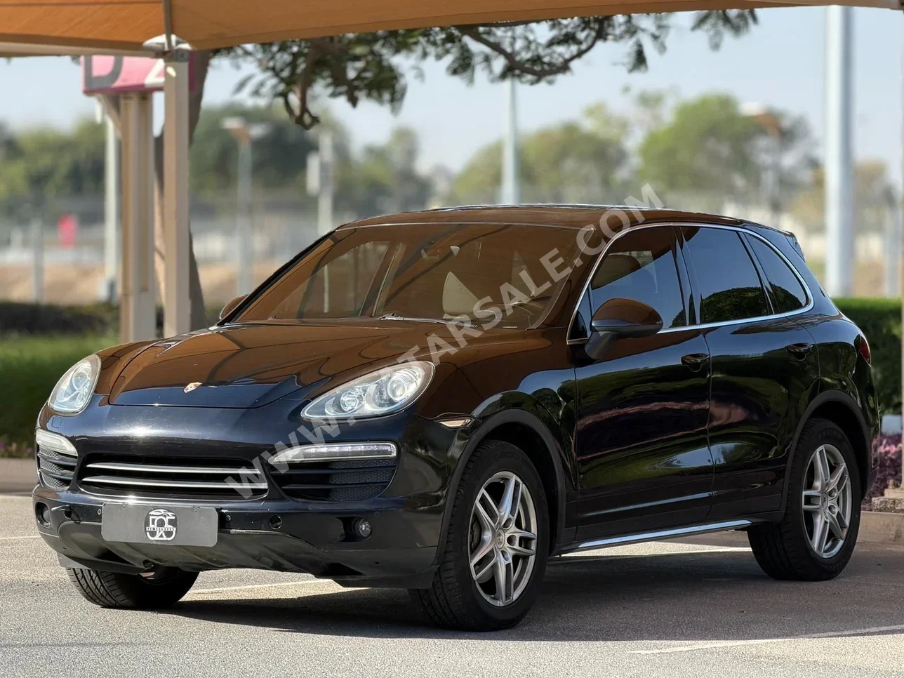 بورش  كيان  2013  اوتوماتيك  190,000 كم  6 سلندر  دفع رباعي  اس يو في  أسود