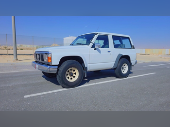 Nissan  Patrol  Safari  1991  Manual  42,000 Km  6 Cylinder  Four Wheel Drive (4WD)  SUV  White