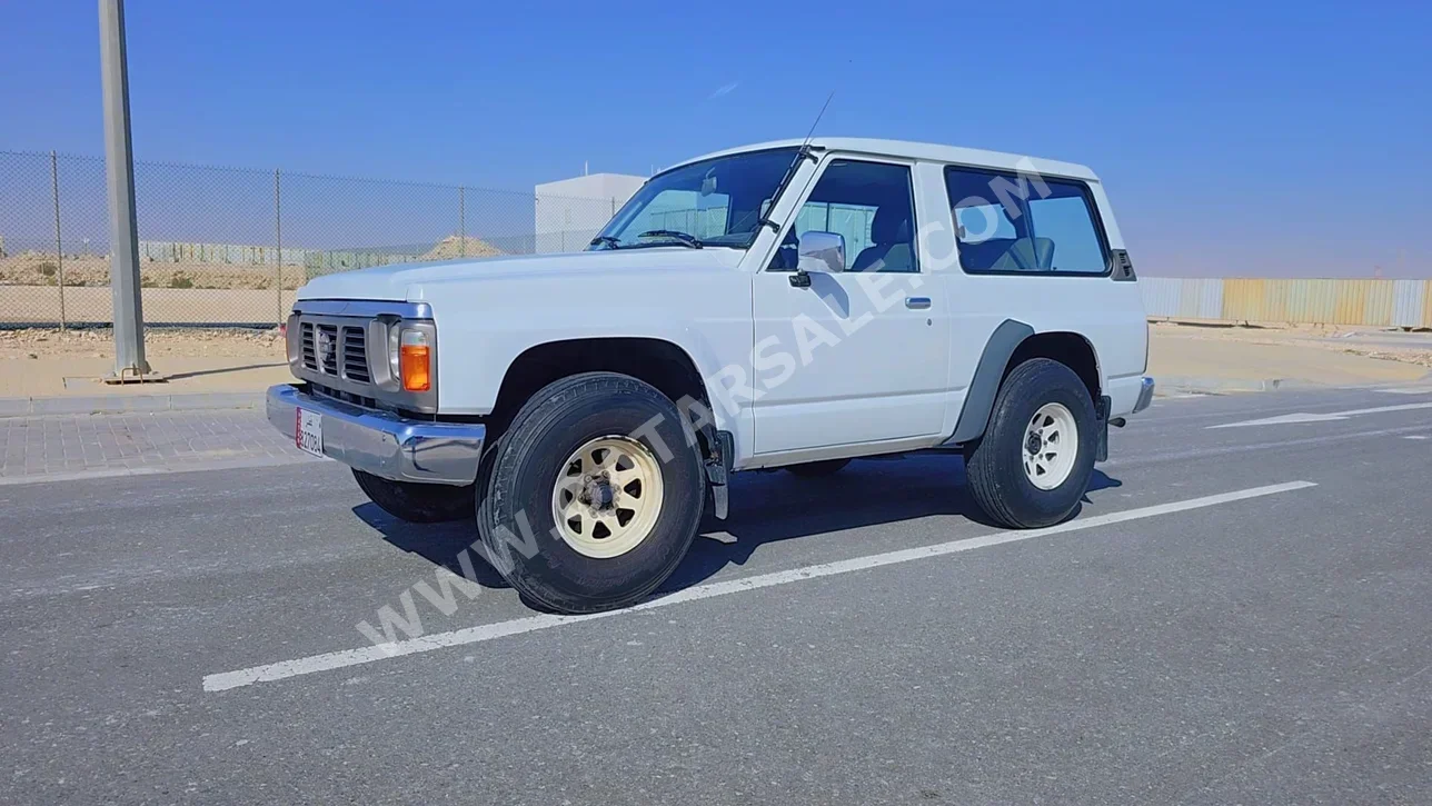Nissan  Patrol  Safari  1991  Manual  42,000 Km  6 Cylinder  Four Wheel Drive (4WD)  SUV  White