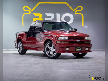 Chevrolet  Classic  2000  Automatic  90,000 Km  8 Cylinder  Rear Wheel Drive (RWD)  Pick Up  Red