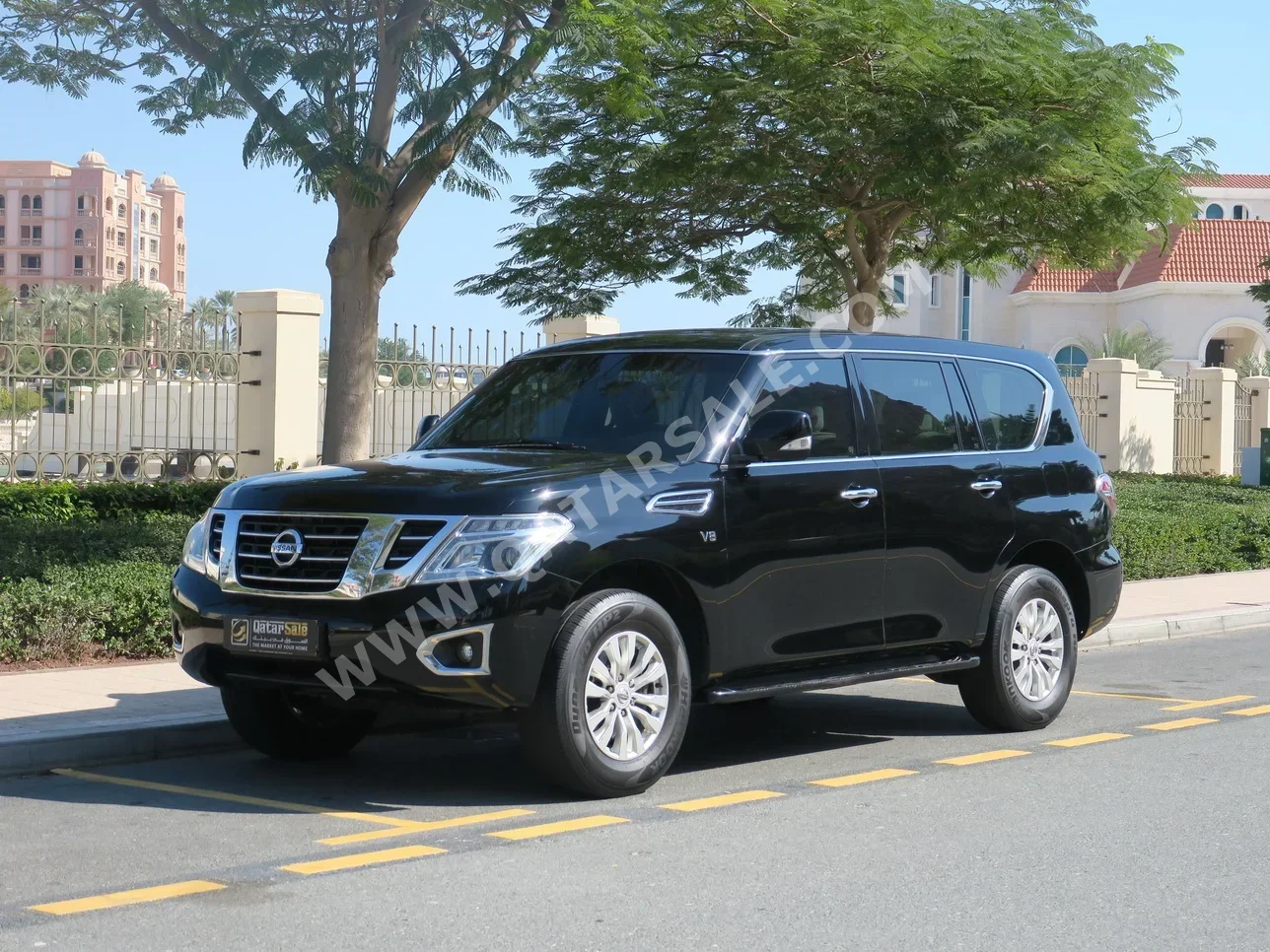 Nissan Patrol SE 2015 Automatic 101,000 Km 8 Cylinder Four Wheel Drive (4WD) SUV Black