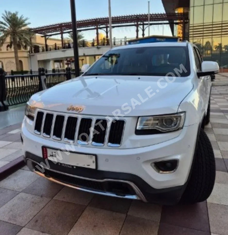 Jeep  Grand Cherokee  Limited  2015  Automatic  93,200 Km  8 Cylinder  Four Wheel Drive (4WD)  SUV  White