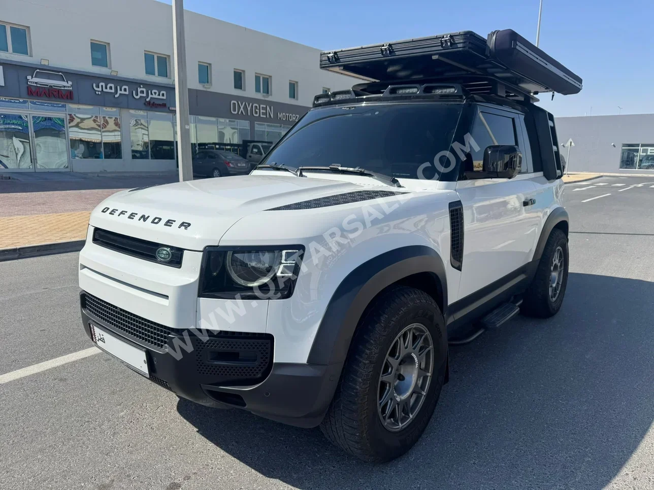 Land Rover  Defender  90 SE  2024  Automatic  11,000 Km  6 Cylinder  Four Wheel Drive (4WD)  SUV  White  With Warranty