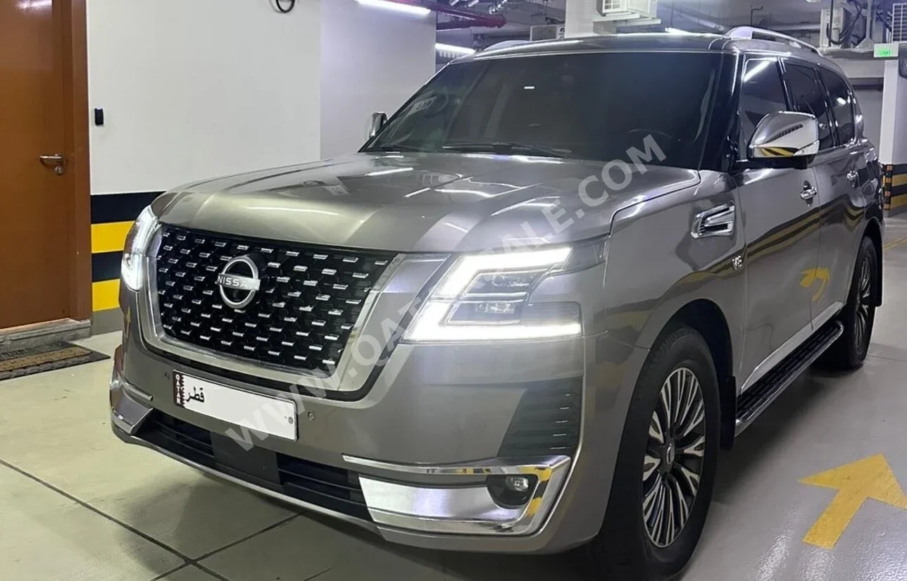 Nissan Patrol Platinum 2016 Automatic 163,000 Km 8 Cylinder Four Wheel Drive (4WD) SUV Gray