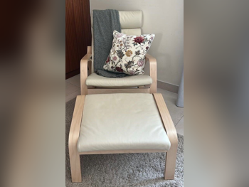 الأرائك والكنب والكراسي ايكيا مجموعة كراسي - جلدية الماتش - اللون البيج