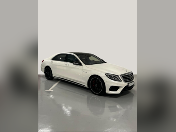 مرسيدس - بنز  اس - كلاس  63 AMG  2015  اوتوماتيك  39,000 كم  8 سلندر  دفع خلفي  سيدان  أبيض