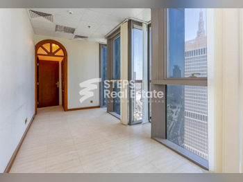 مكاتب تجارية - نصف مفروشة  - الدوحة  - الخليج الغربي