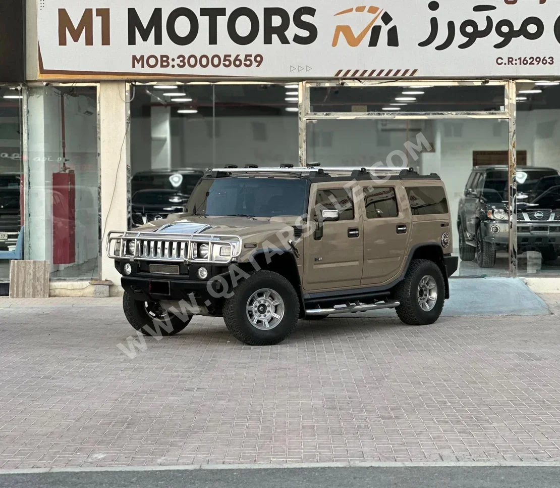 Hummer  H2  2007  Automatic  190,000 Km  8 Cylinder  Four Wheel Drive (4WD)  SUV  Beige