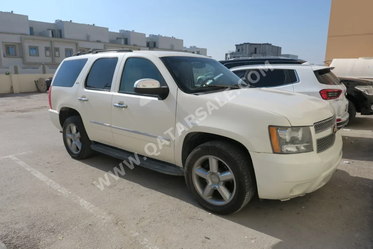 Chevrolet Tahoe 2011 Automatic 256,000 Km 8 Cylinder Four Wheel Drive (4WD) SUV White