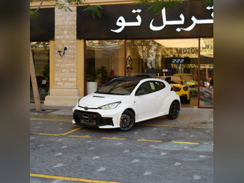 Toyota  Corolla  GR  2026  Automatic  0 Km  4 Cylinder  Front Wheel Drive (FWD)  Coupe / Sport  White