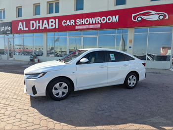 تويوتا  ياريس  2024  اوتوماتيك  18,000 كم  4 سلندر  سحب امامي  سيدان  أبيض