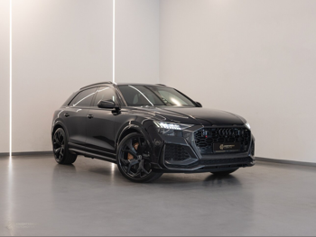Audi  RSQ8  2022  Automatic  63,750 Km  8 Cylinder  All Wheel Drive (AWD)  SUV  Black