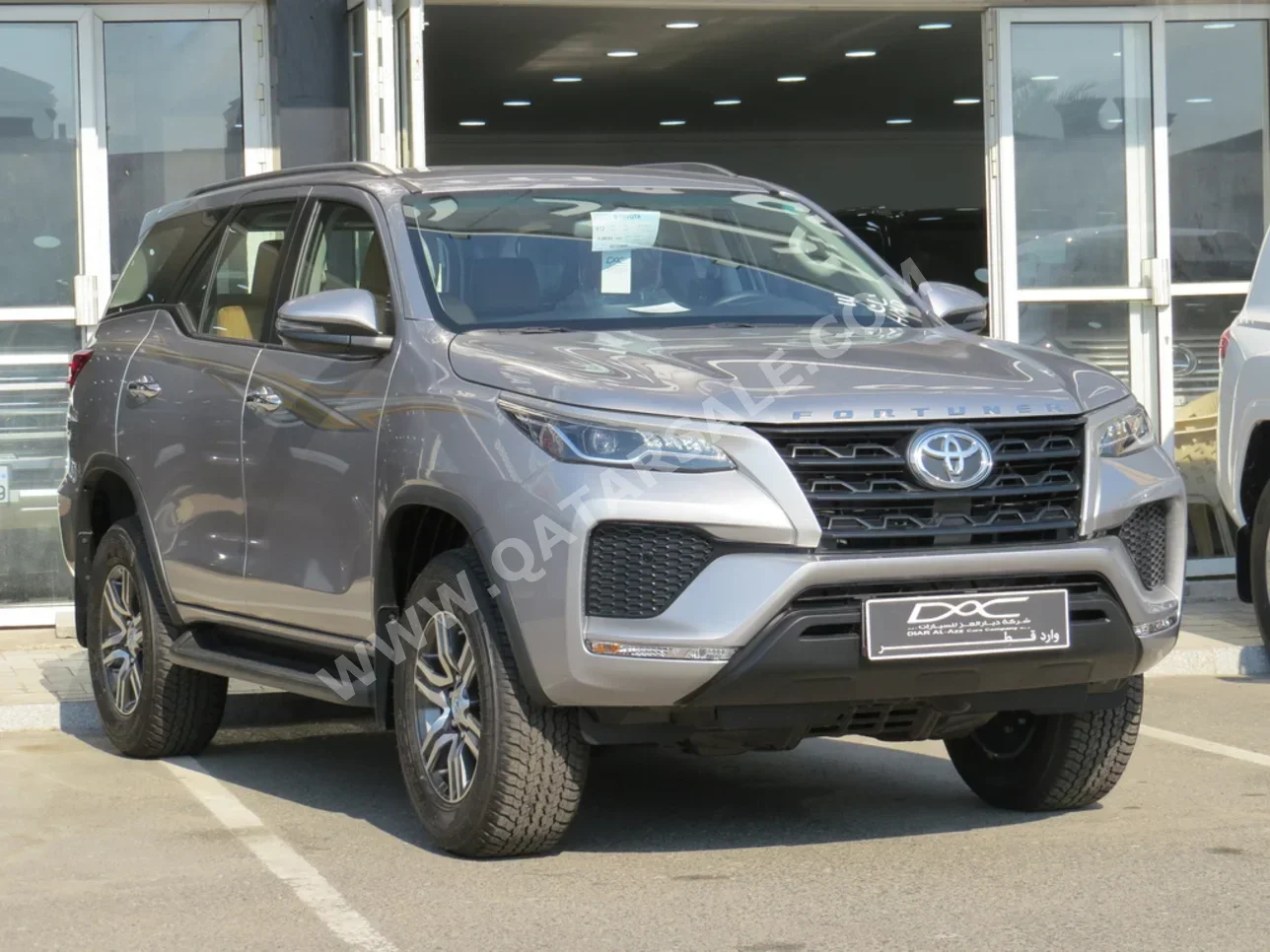 Toyota Fortuner 2025 Automatic 0 Km 4 Cylinder Four Wheel Drive (4WD) SUV Gray