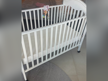 Kids Beds - Baby Crib  - White