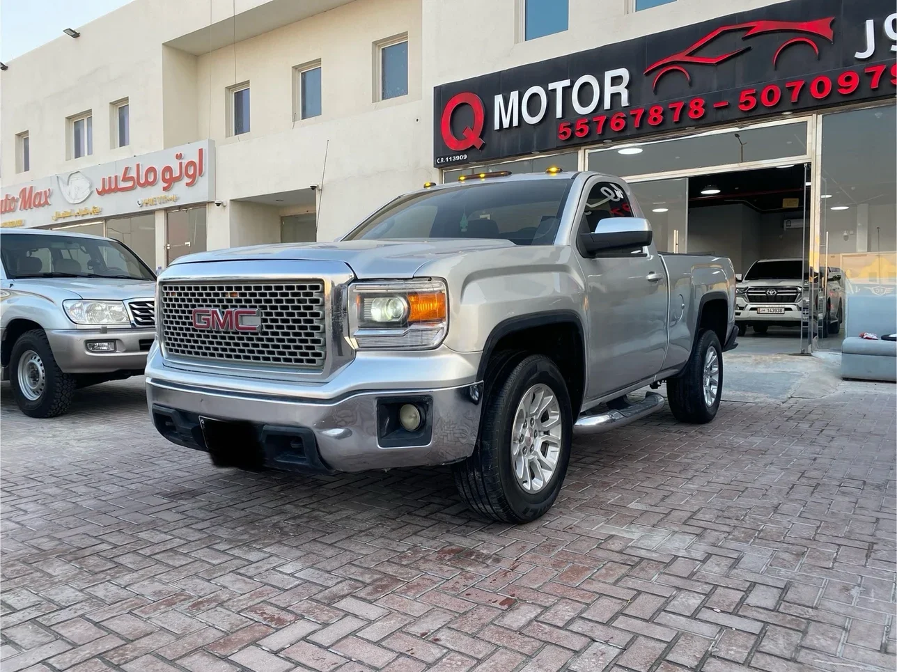 جي ام سي سييرا 2015 اوتوماتيك 160,000 كم 8 سلندر دفع خلفي بيكب فضي