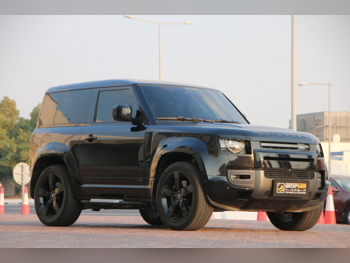 Land Rover  Defender  90 X  2023  Automatic  23,415 Km  8 Cylinder  Four Wheel Drive (4WD)  SUV  Black  With Warranty