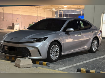 Toyota  Camry  LE  2025  Automatic  20,000 Km  4 Cylinder  Front Wheel Drive (FWD)  Sedan  Silver  With Warranty